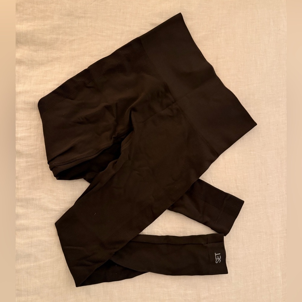 SET Active Sculptflex Leggings in Espresso (Small)